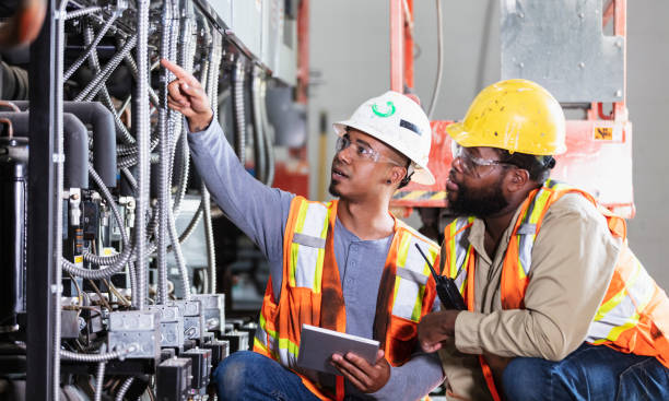 Best Circuit Breaker Repair  in Maypearl, TX